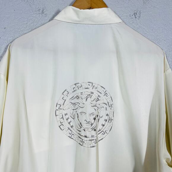 Button Up Shirt Greek Goddess Medusa Embossed Short Sleeve Ivory Resort Casual L - Picture 6 of 9